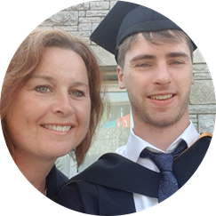Julie-Luckin-English-Tutor-Testimonials-Students-Circle